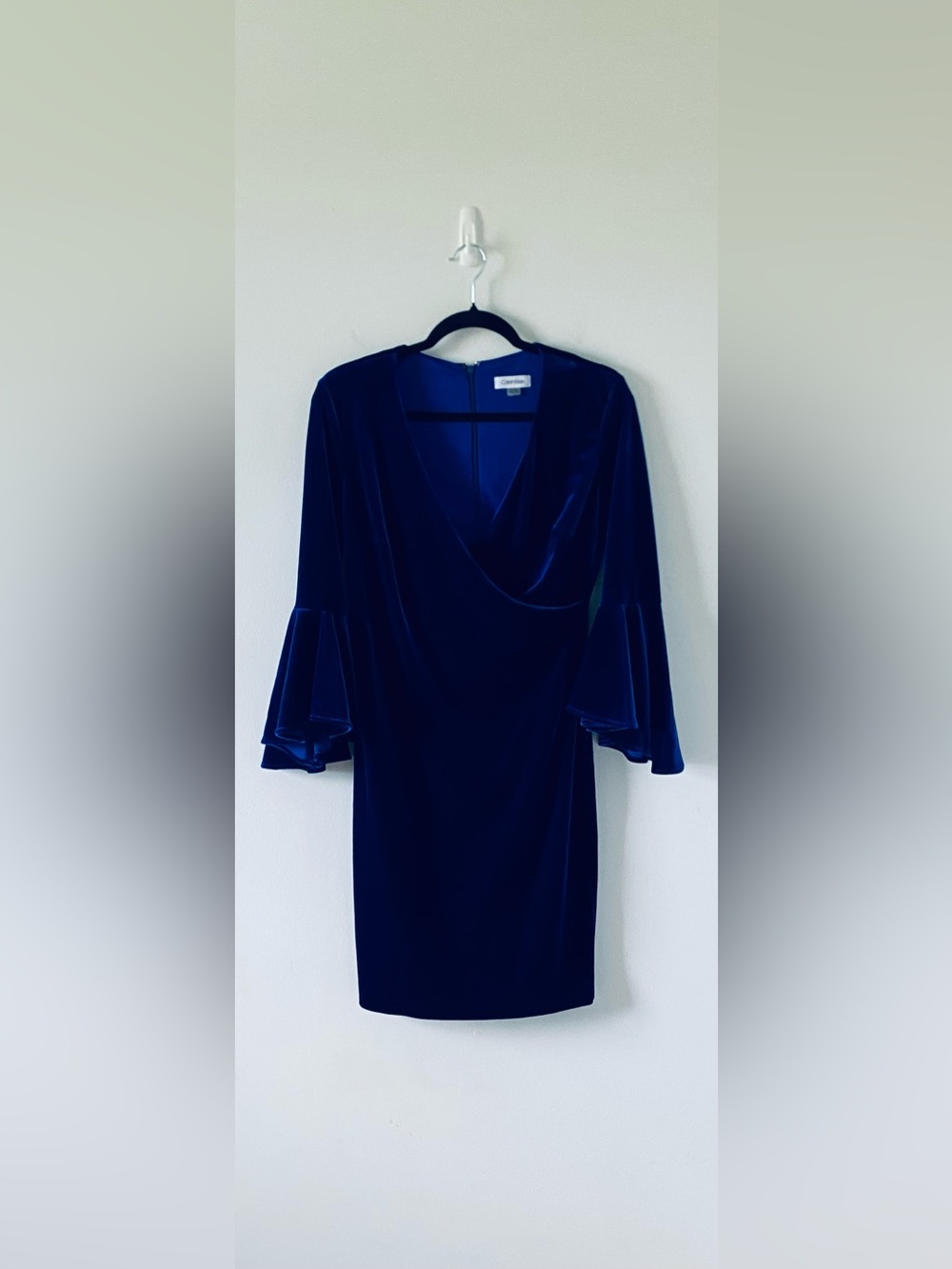 Calvin Klein Royal Blue Velvet Wrap Sheath Dress Holiday Party Whimsigoth Size 6